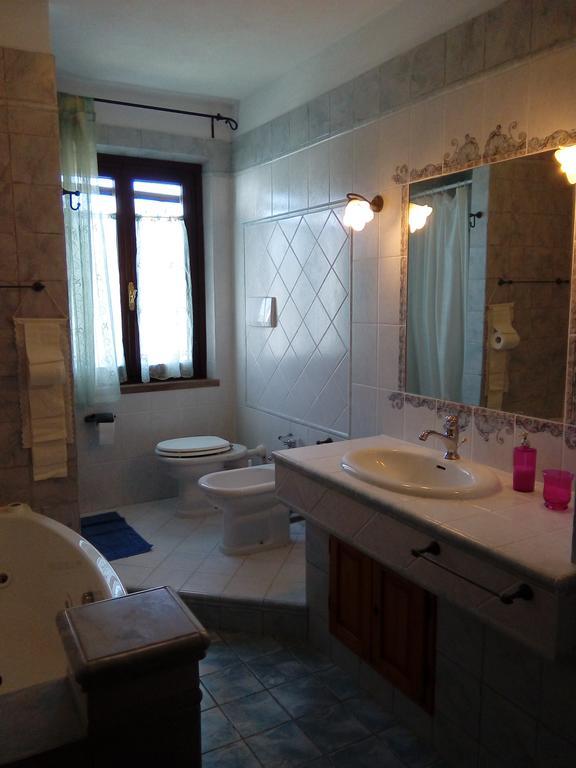 Carlo'S Country House Кастелліна-Мариттіма Екстер'єр фото